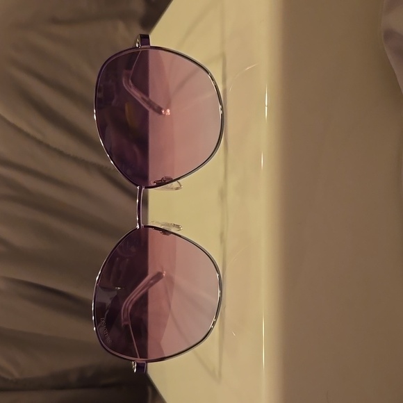 Swarovski Pastel Gradient round metal Sunglasses brand new in case - Picture 3 of 15